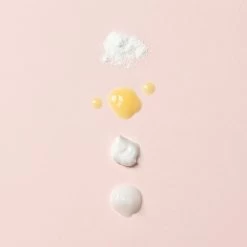 Beauty Bundle -Uncommon James BNDL BEAUTYDUST 2023 3