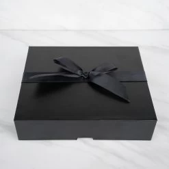 Side Cross Vermeil Necklace 17 Side Cross Vermeil Necklace -Uncommon James GiftBox Marble fce81d3d 1bfd 4897 9aad ceefba2f4b29