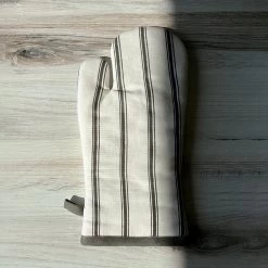 Classic Striped Oven Mitt