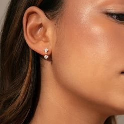 Spotlight Earrings 11 Spotlight Earrings -Uncommon James J12E SPOTLIGHTEAR GOLD M 2