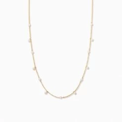 Flirty Pearl Necklace