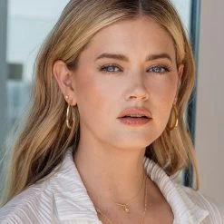 Cinema Hoop Earrings -Uncommon James J13E CINEMAHOOP GOLD M