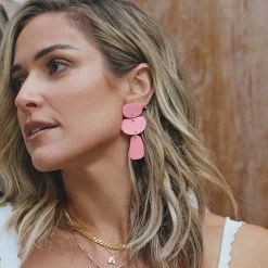 Nudist Earrings -Uncommon James J13E NUDIST GOLD HOTPINK M2 KC