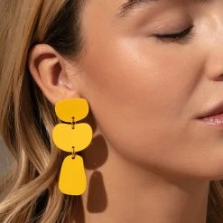 Nudist Earrings -Uncommon James J13E NUDIST GOLD YELLOW M2