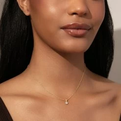 Leading Lady Pendant Necklace -Uncommon James J13N LEADINGLADYPEN GOLD M 1