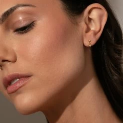 Move On Stud Earrings 9 Move On Stud Earrings -Uncommon James J14E MOVEONSTUD GOLD 1