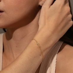 Fish Bone Chain Bracelet -Uncommon James J16B FISHBONEBRACE GOLD M1