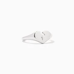 Broken Heart Ring -Uncommon James J16R BROKENRING SS 1