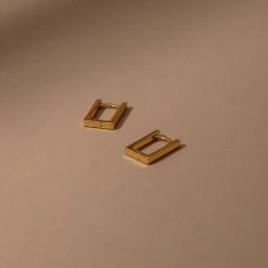 Class Act Vermeil Huggies