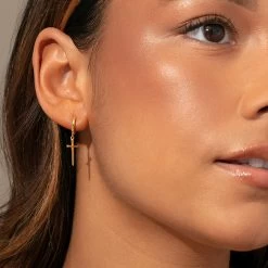 Cross Vermeil Huggies -Uncommon James VJ10E CROSSHUGGIES GOLD M 1