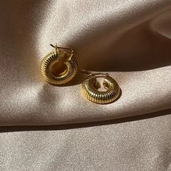 Bold Vermeil Hoop Earrings -Uncommon James VJ13E BOLDHOOP GOLD 4